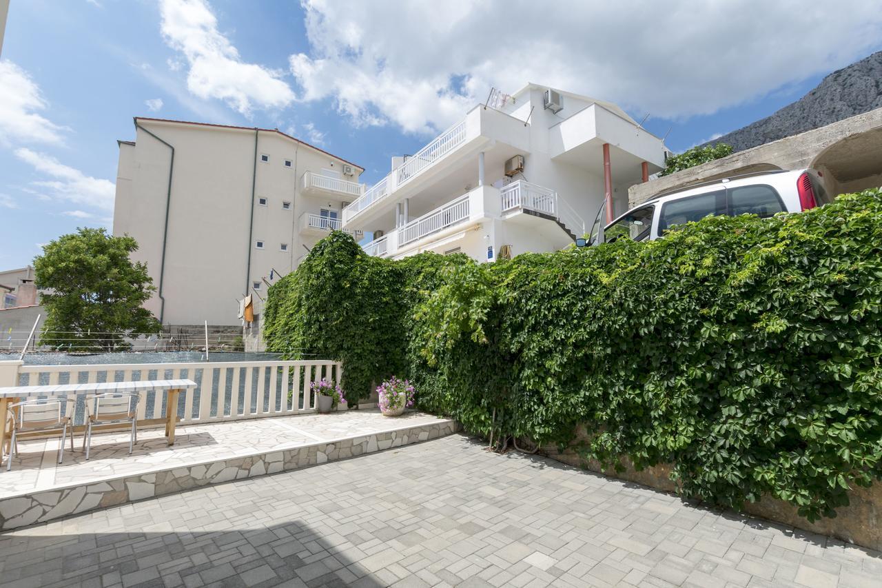Apartments Katarina Lokva Rogoznica Exterior foto